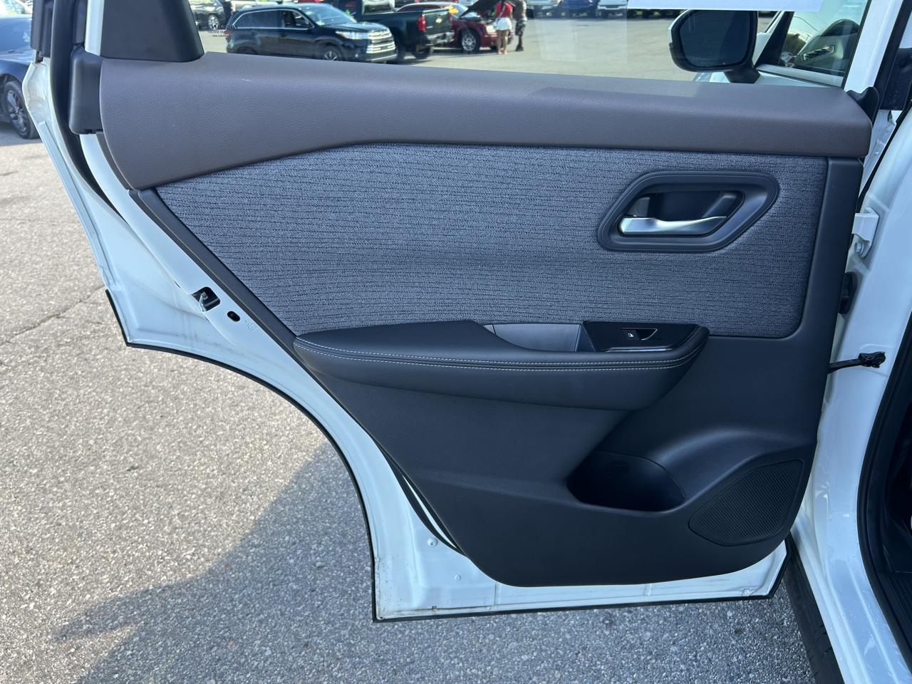 Nissan Rogue AWD SV 2022