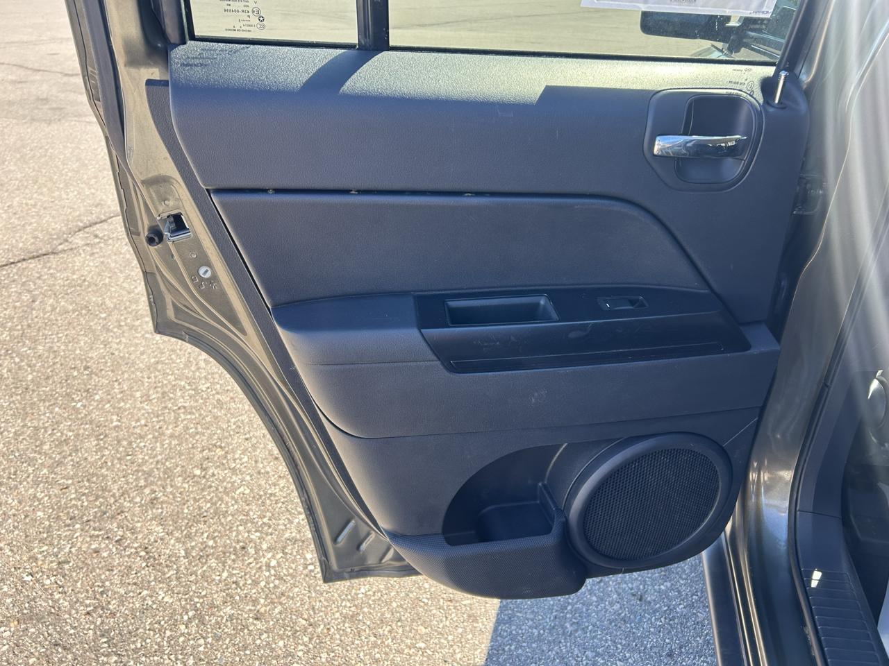 Jeep Patriot 4WD 4dr Latitude 2015