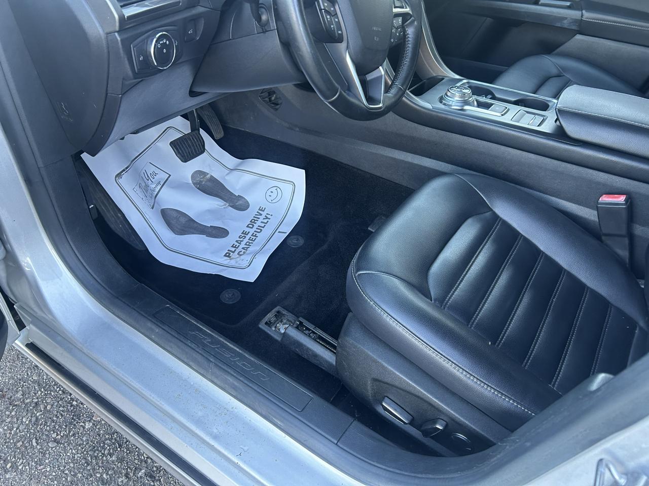 Ford Fusion SEL FWD 2019