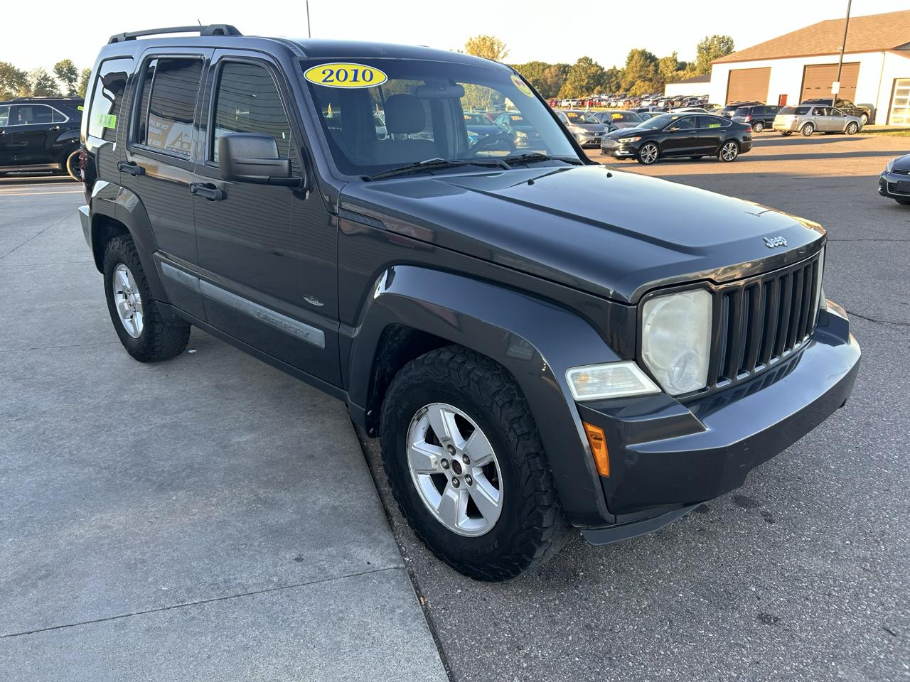 Jeep Liberty 4WD 4dr Sport 2010