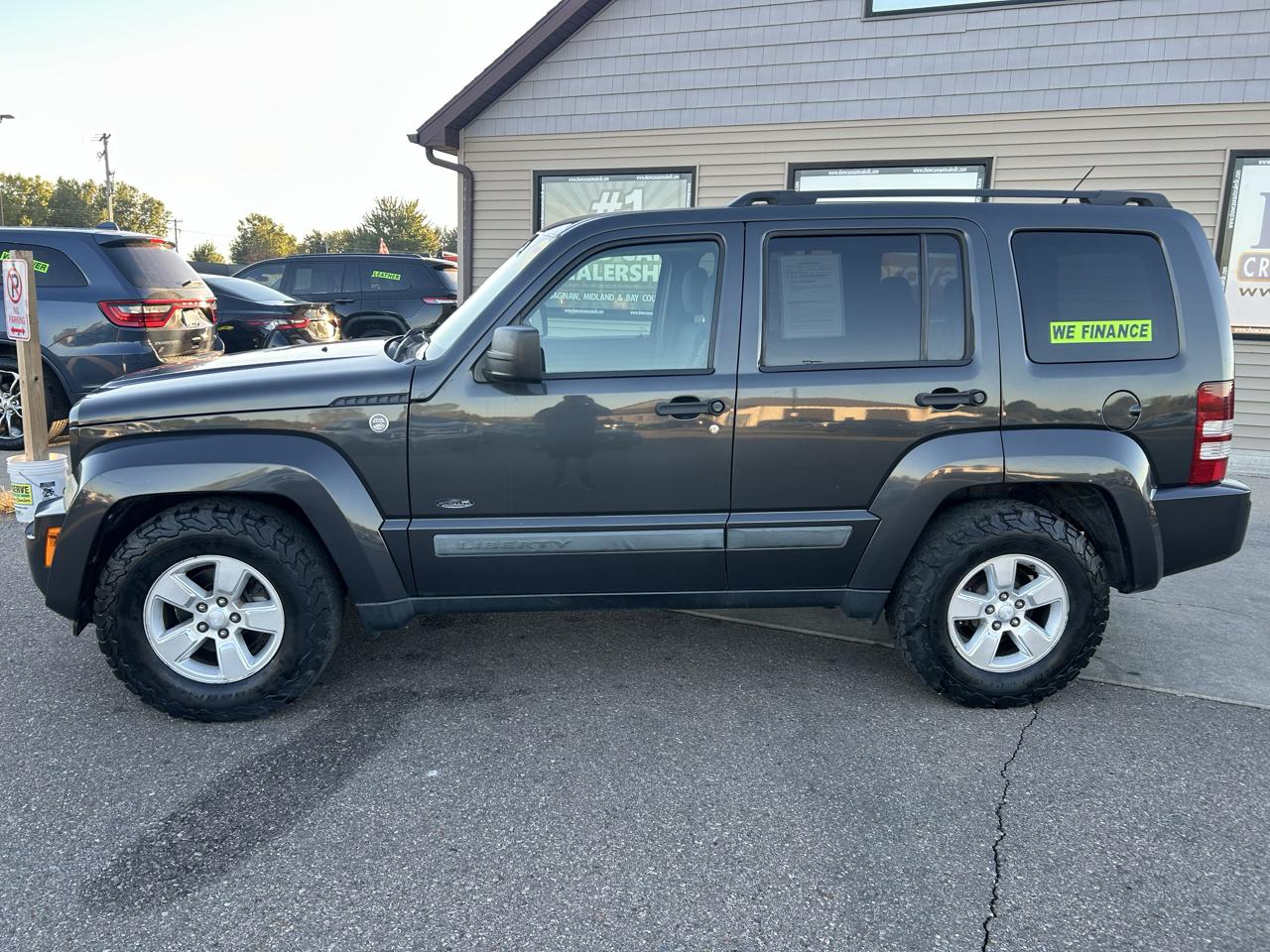 Jeep Liberty 4WD 4dr Sport 2010