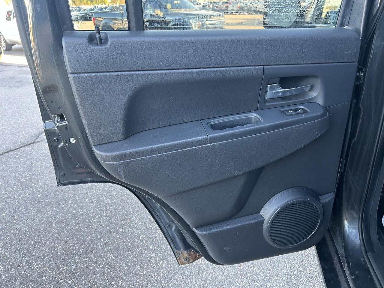 Jeep Liberty 4WD 4dr Sport 2010