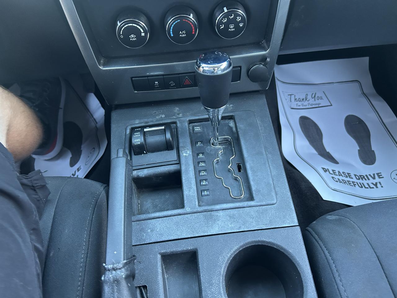 Jeep Liberty 4WD 4dr Sport 2010