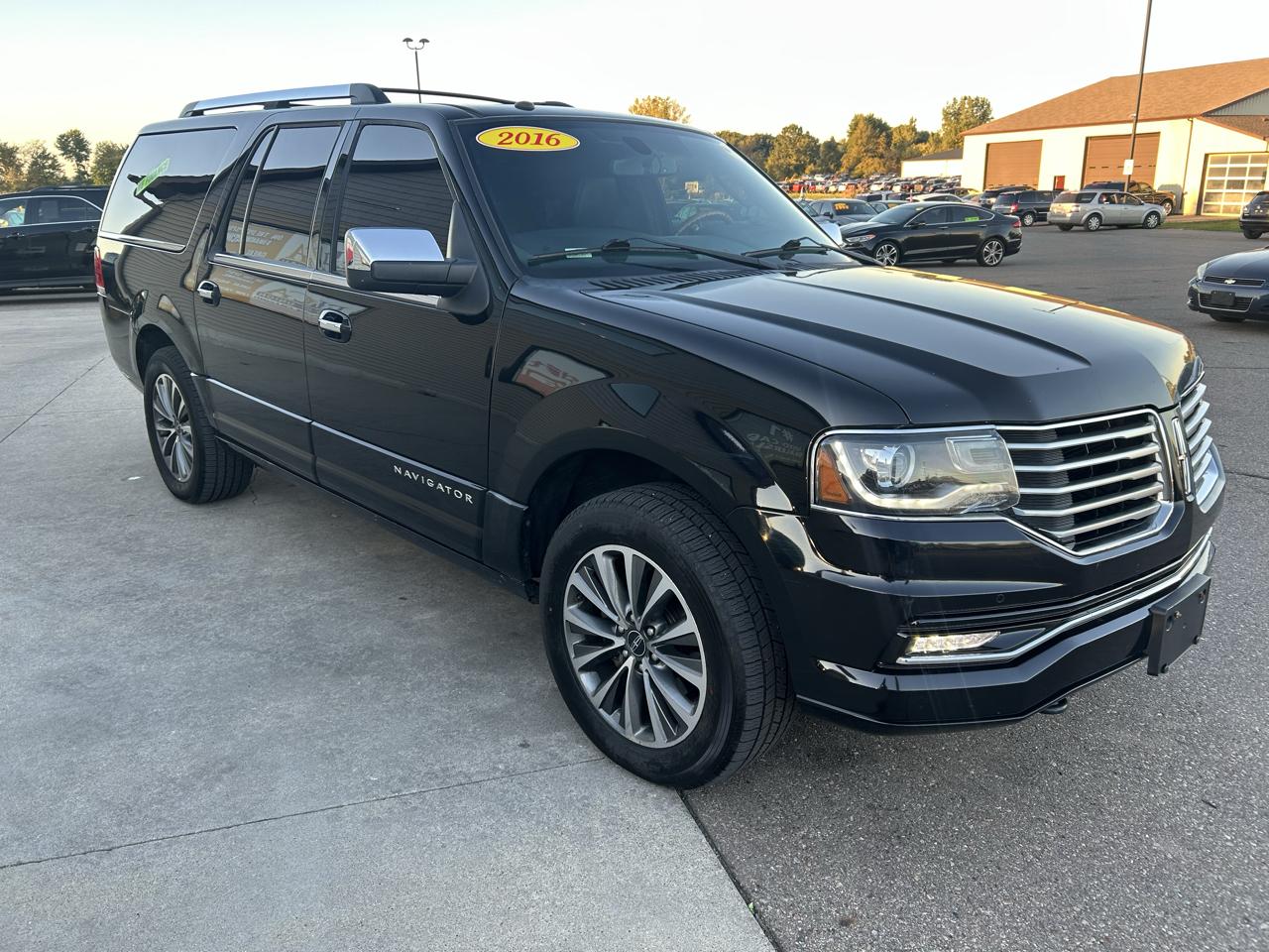Lincoln Navigator L 4WD 4dr Select 2016