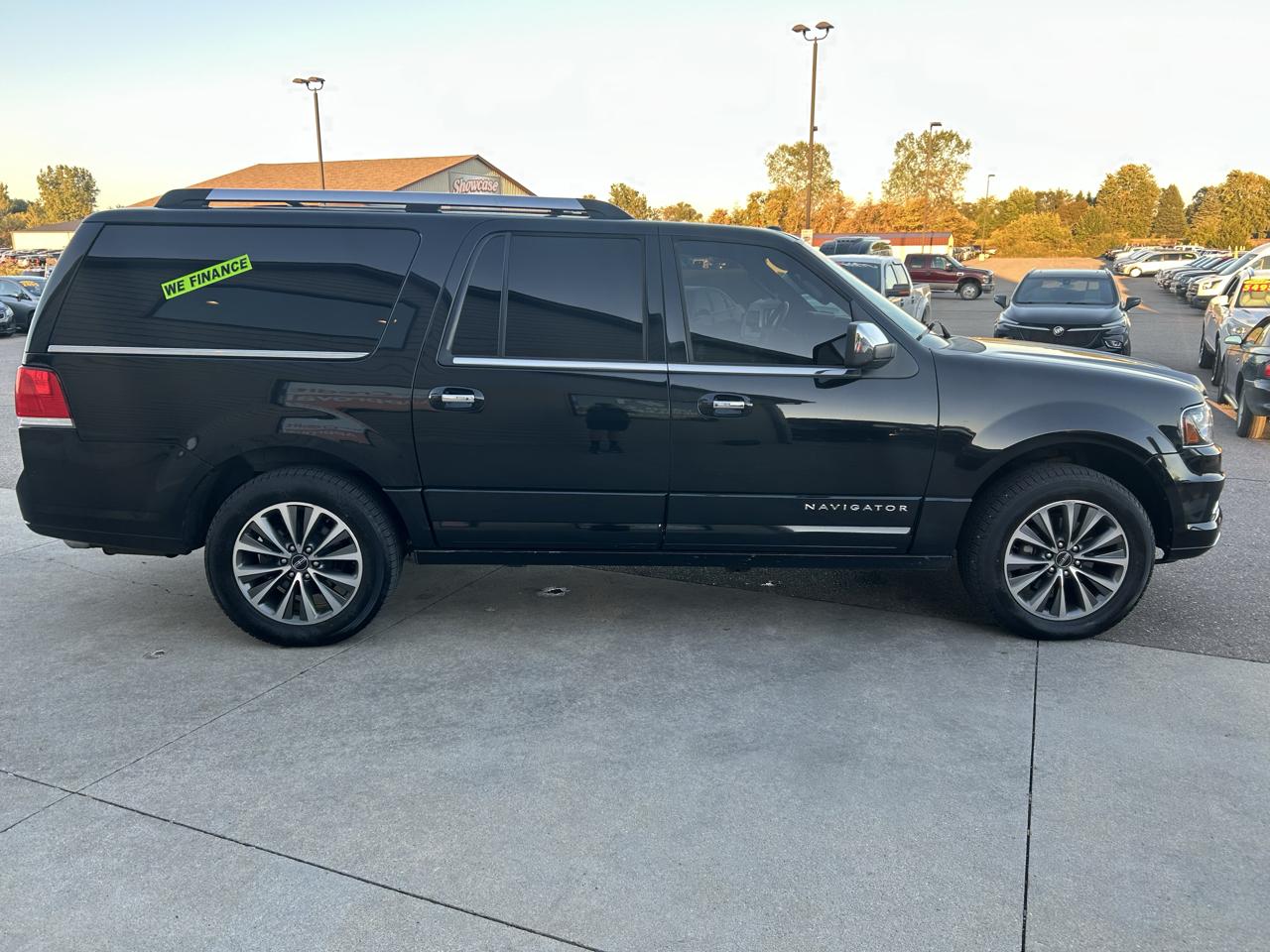 Lincoln Navigator L 4WD 4dr Select 2016