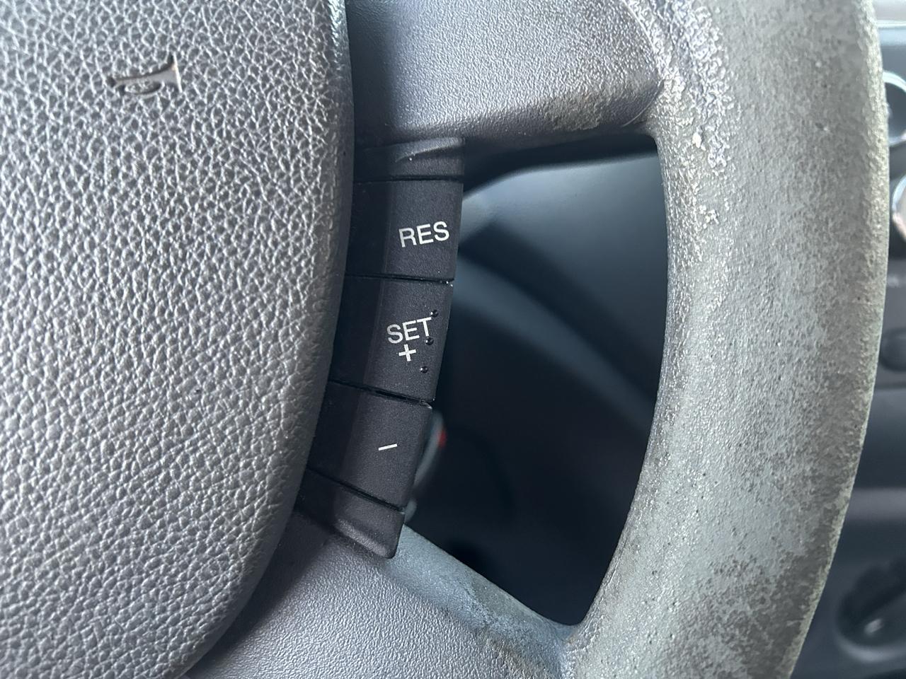 Ford Transit Connect 114.6" XLT w/side & rear door privacy glass 2012