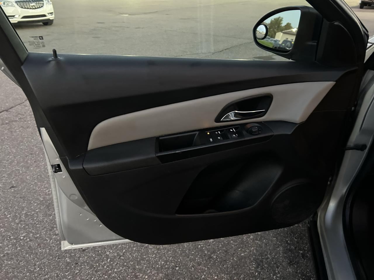 Chevrolet Cruze 4dr Sdn Auto LS 2014