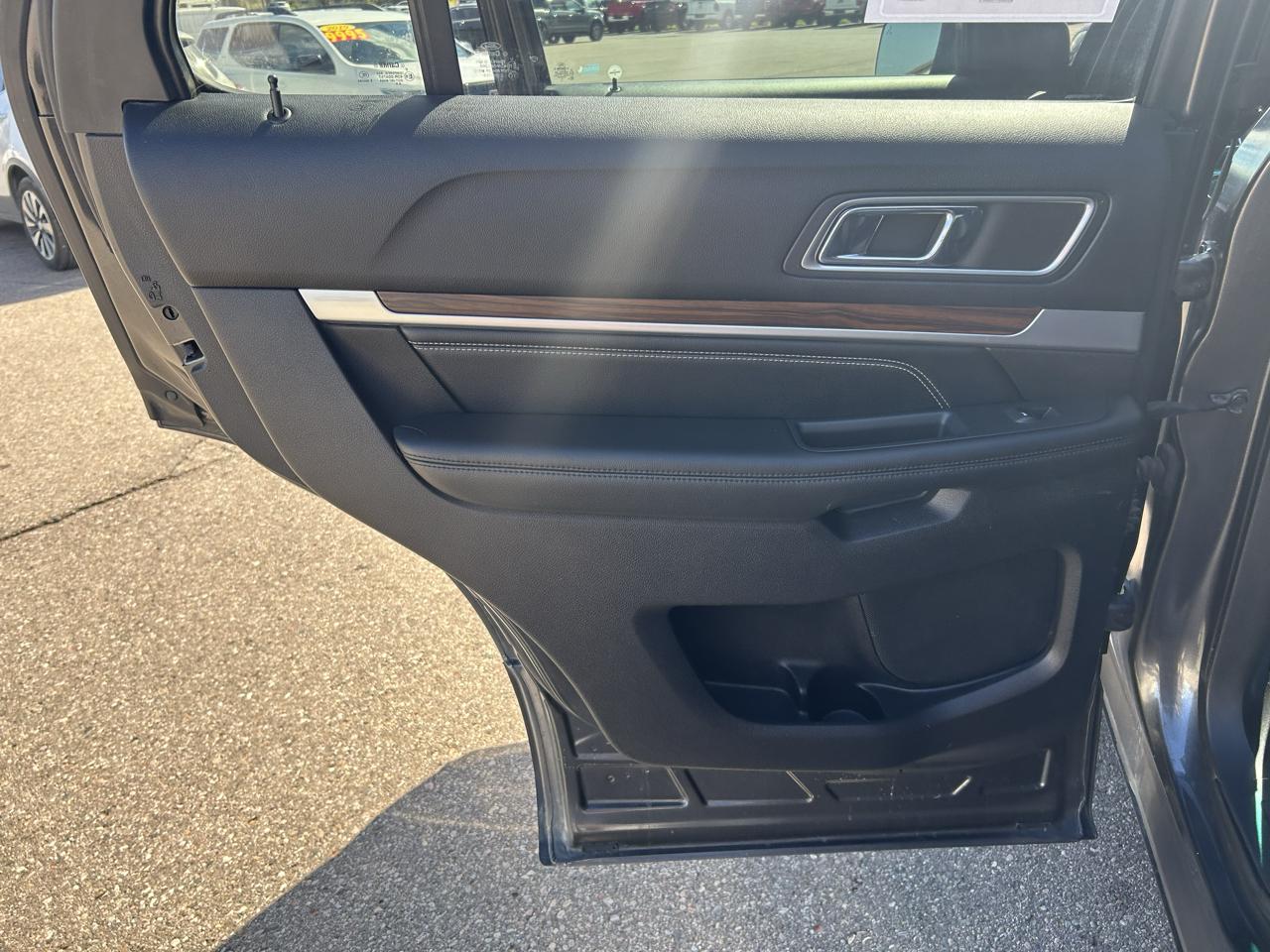 Ford Explorer 4WD 4dr Limited 2016