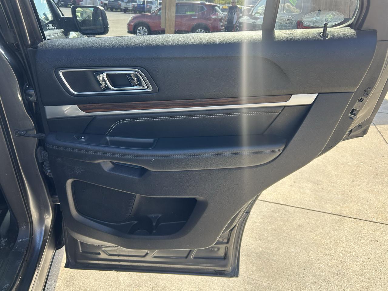 Ford Explorer 4WD 4dr Limited 2016