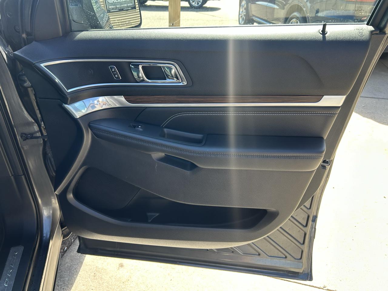 Ford Explorer 4WD 4dr Limited 2016