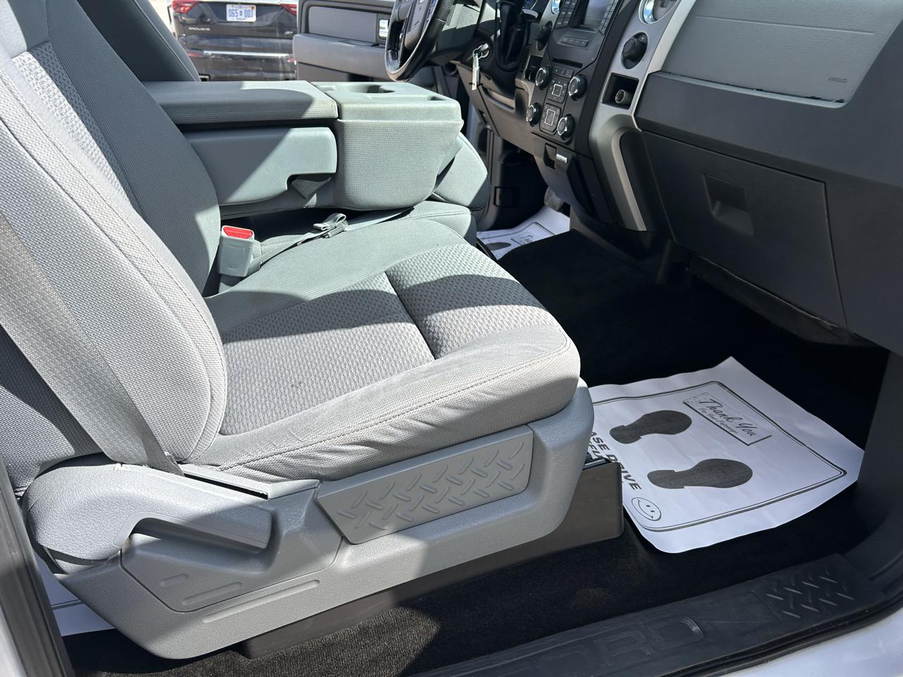 Ford F-150 4WD SuperCrew 145" XLT 2013