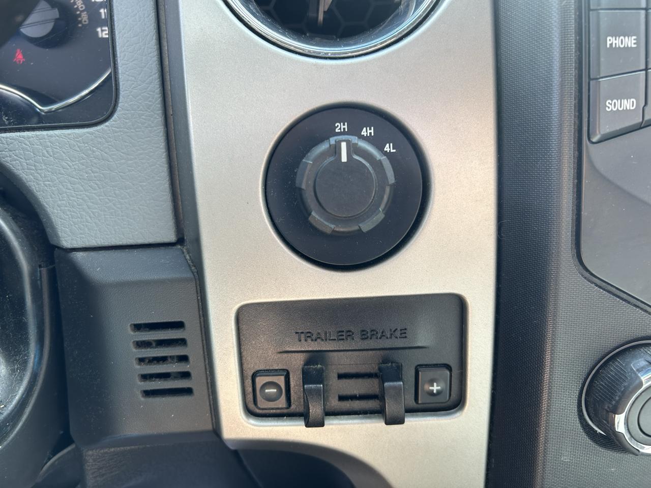 Ford F-150 4WD SuperCrew 145" XLT 2013
