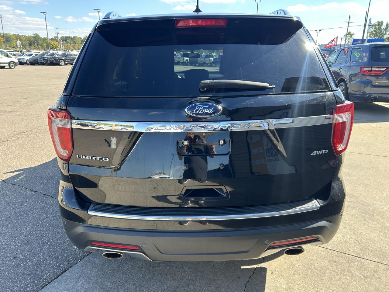 Ford Explorer Limited 4WD 2018