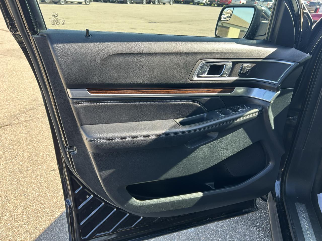 Ford Explorer Limited 4WD 2018
