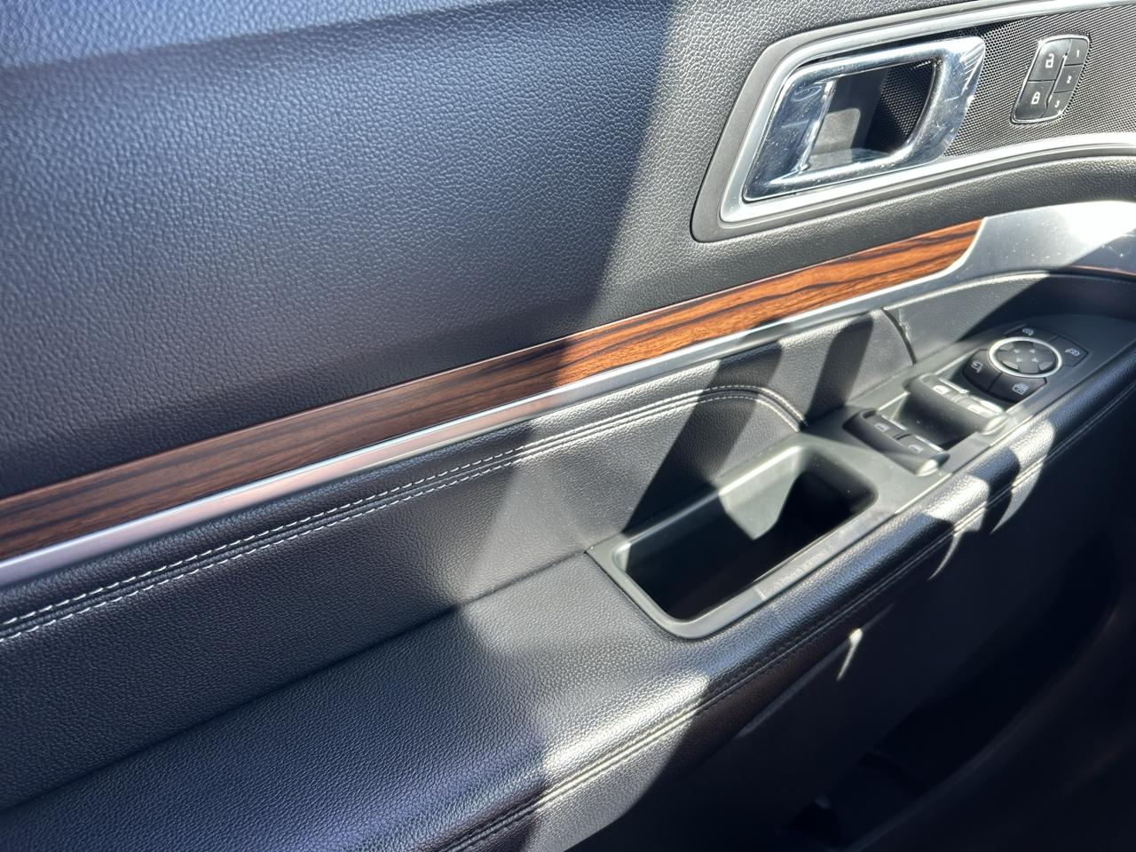 Ford Explorer Limited 4WD 2018