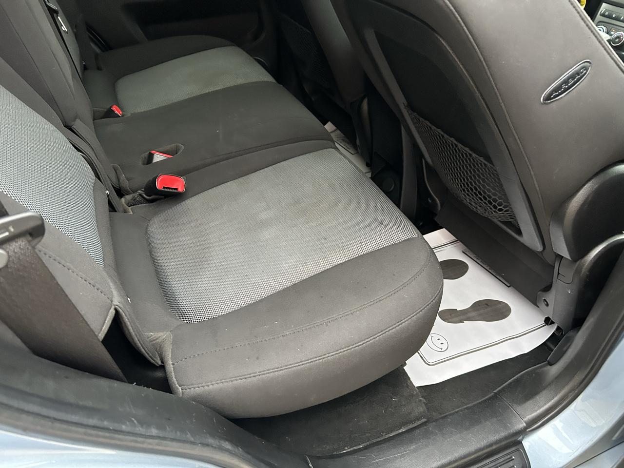Chevrolet Captiva Sport Fleet FWD 4dr LT 2013