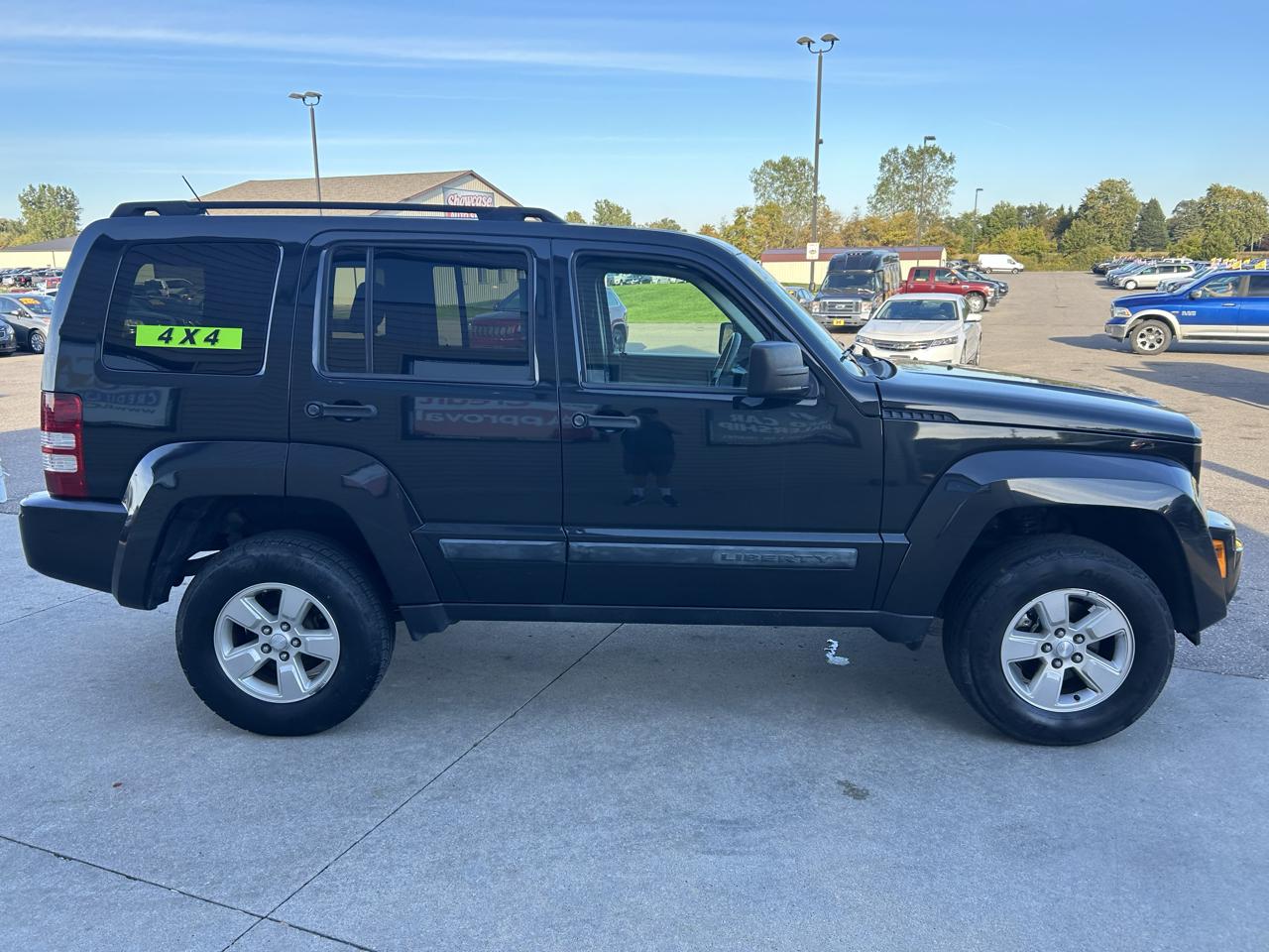Jeep Liberty 4WD 4dr Sport 2010