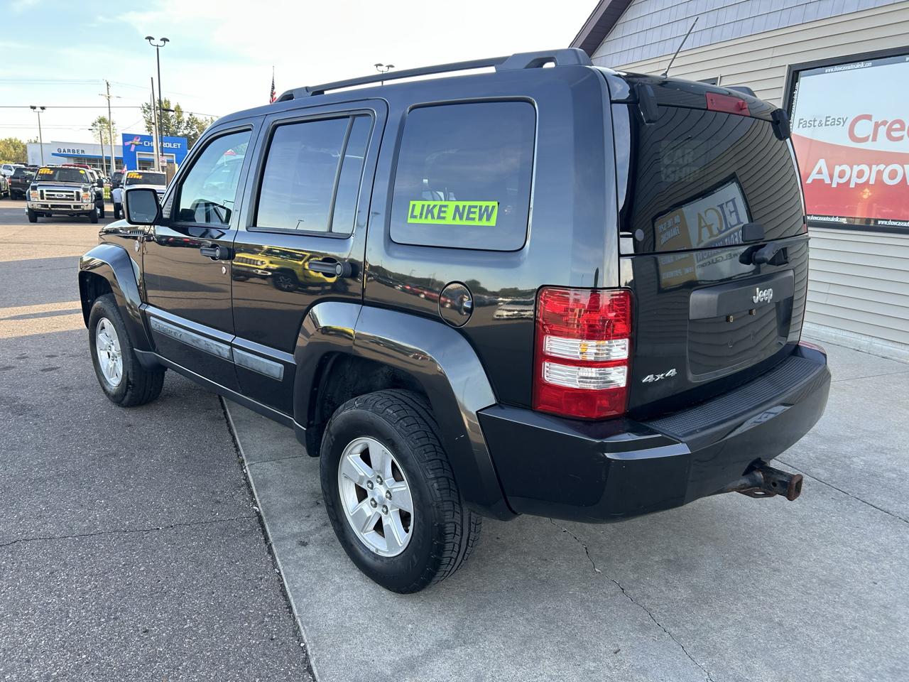 Jeep Liberty 4WD 4dr Sport 2010