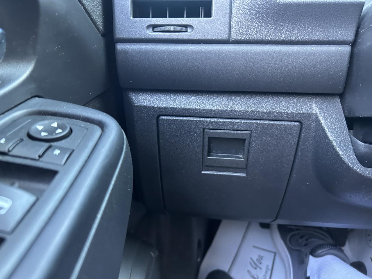 Jeep Liberty 4WD 4dr Sport 2010