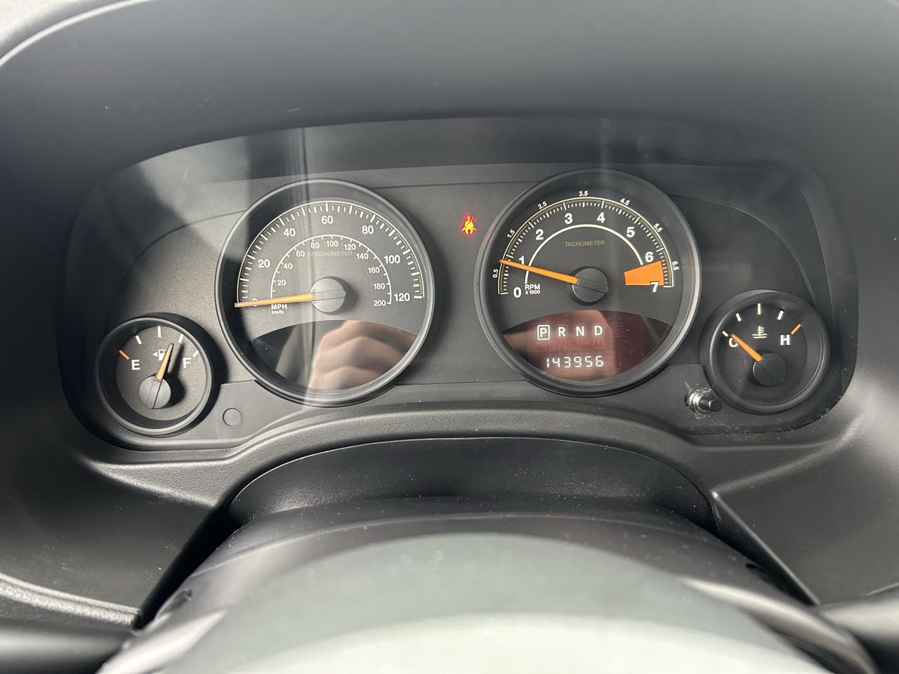 Jeep Patriot FWD 4dr High Altitude 2014
