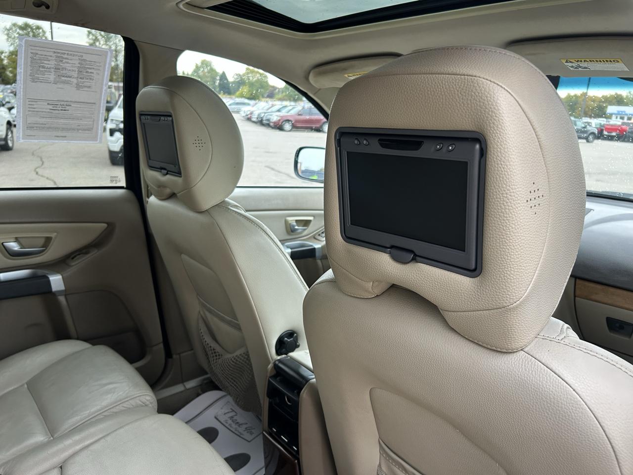 Volvo XC90 AWD 4dr I6 w/Snrf/3rd Row 2008
