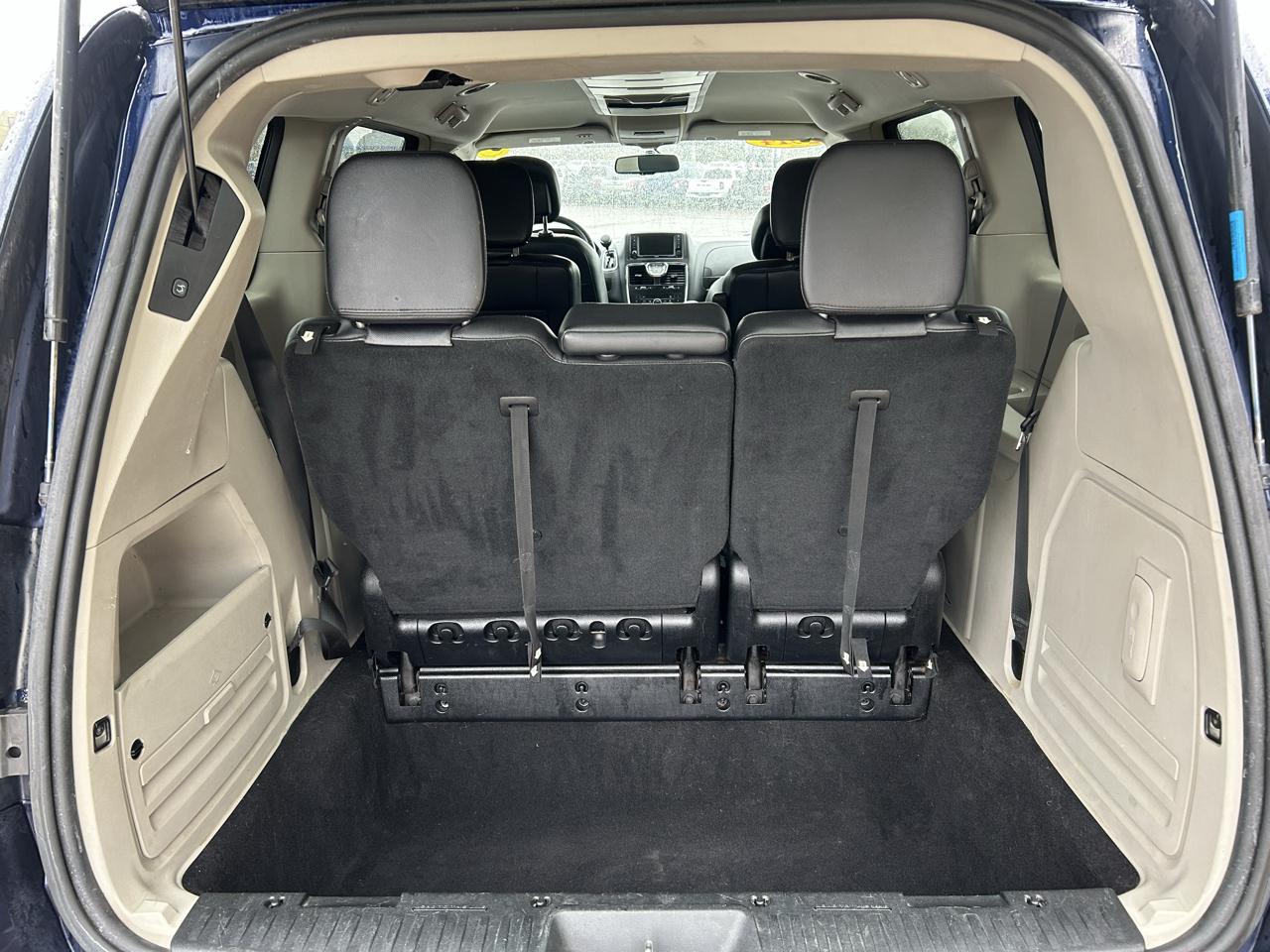 Chrysler Town & Country 4dr Wgn Touring 2014