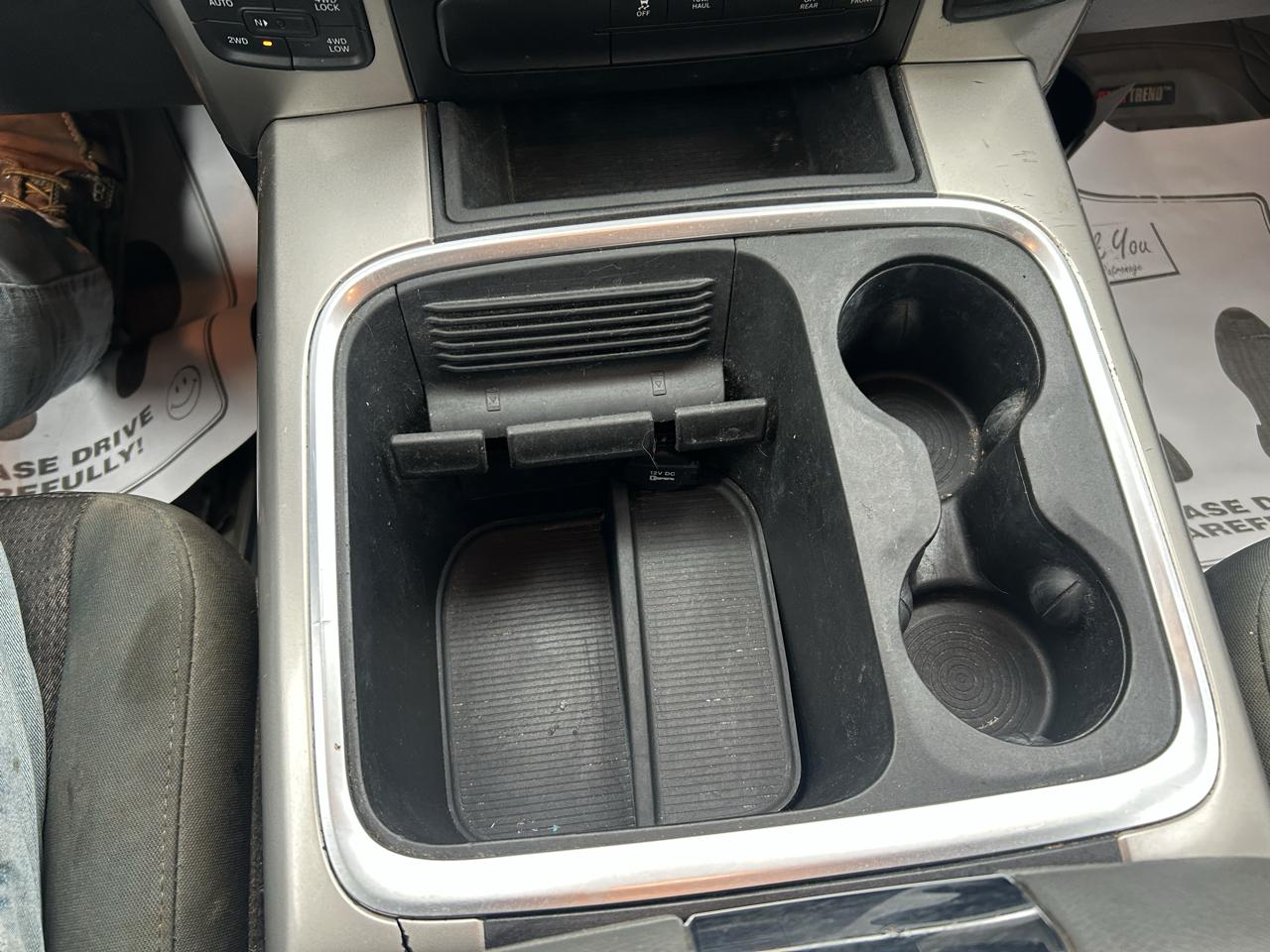 RAM 1500 4WD Crew Cab 140.5" Big Horn 2016