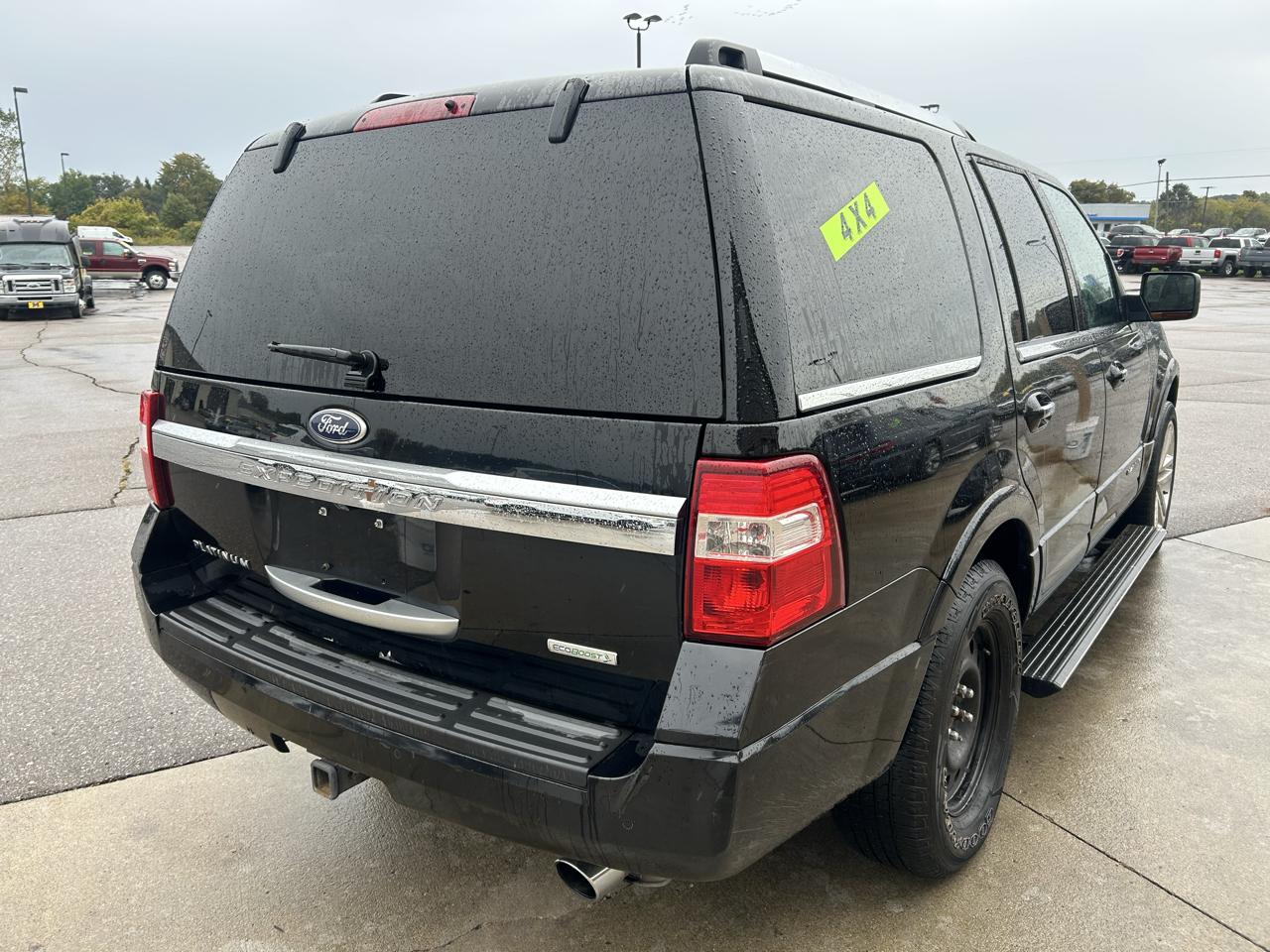 Ford Expedition 4WD 4dr Platinum 2016