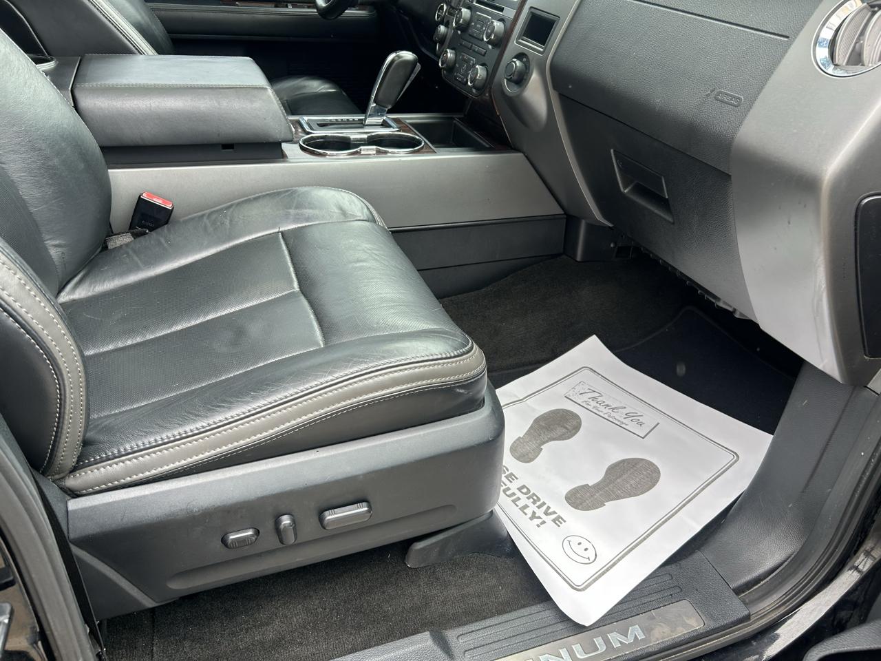 Ford Expedition 4WD 4dr Platinum 2016