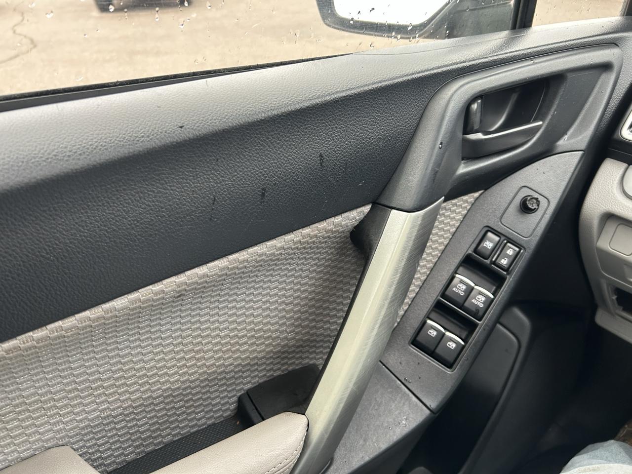 Subaru Forester 2.5i Premium CVT 2017