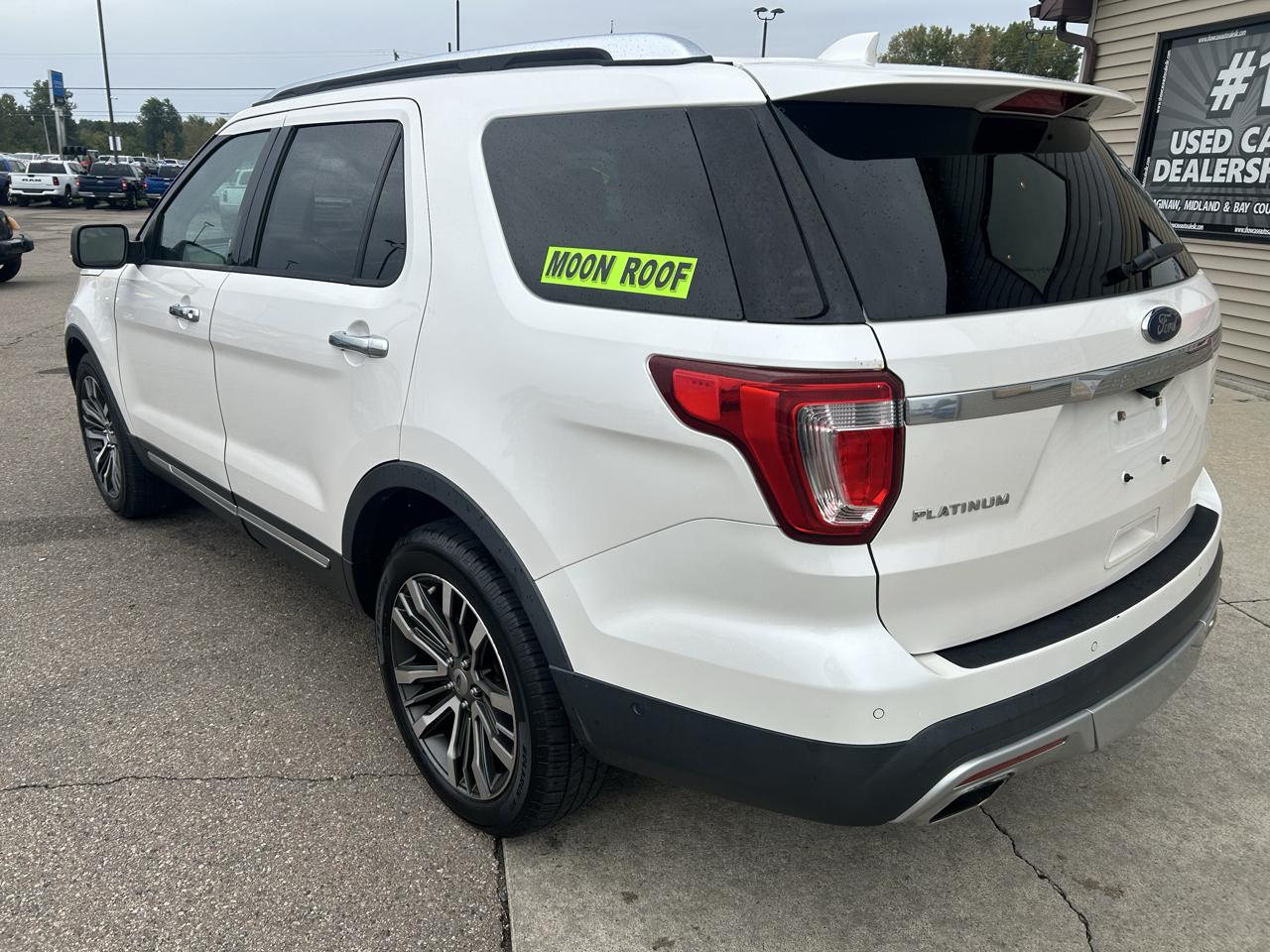 Ford Explorer 4WD 4dr Platinum 2016