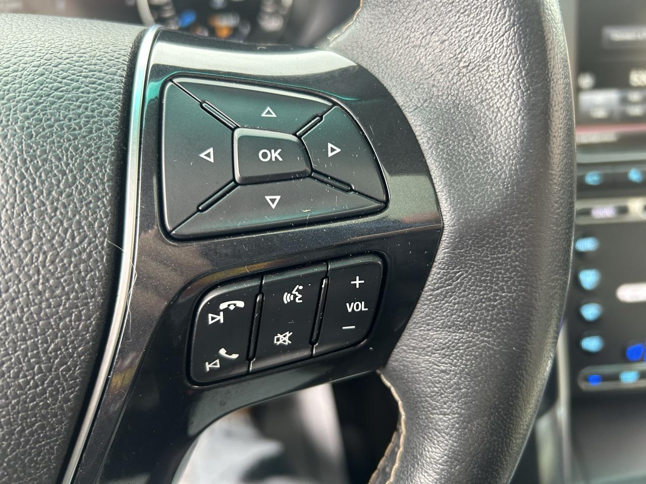 Ford Explorer 4WD 4dr Platinum 2016