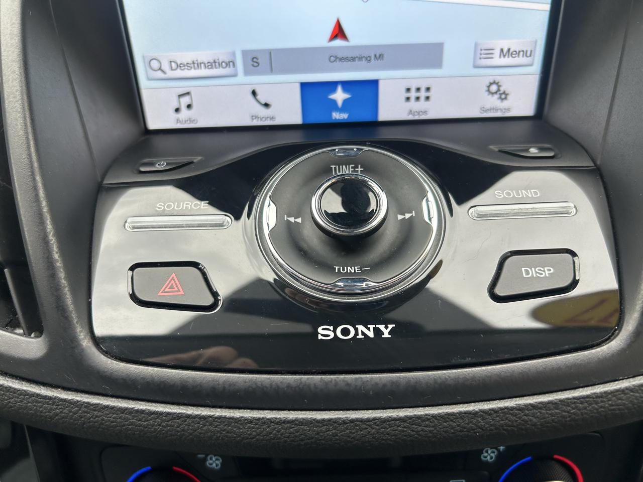 Ford Escape Titanium 4WD 2017