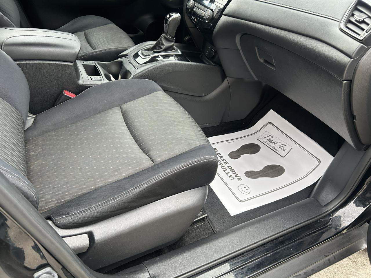 Nissan Rogue AWD SV 2017