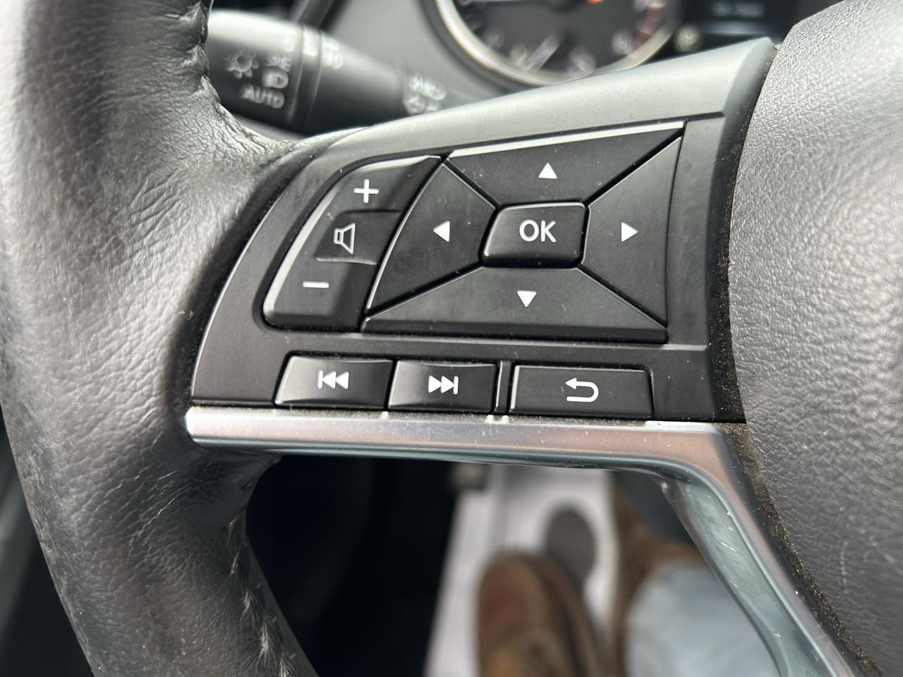 Nissan Rogue AWD SV 2017