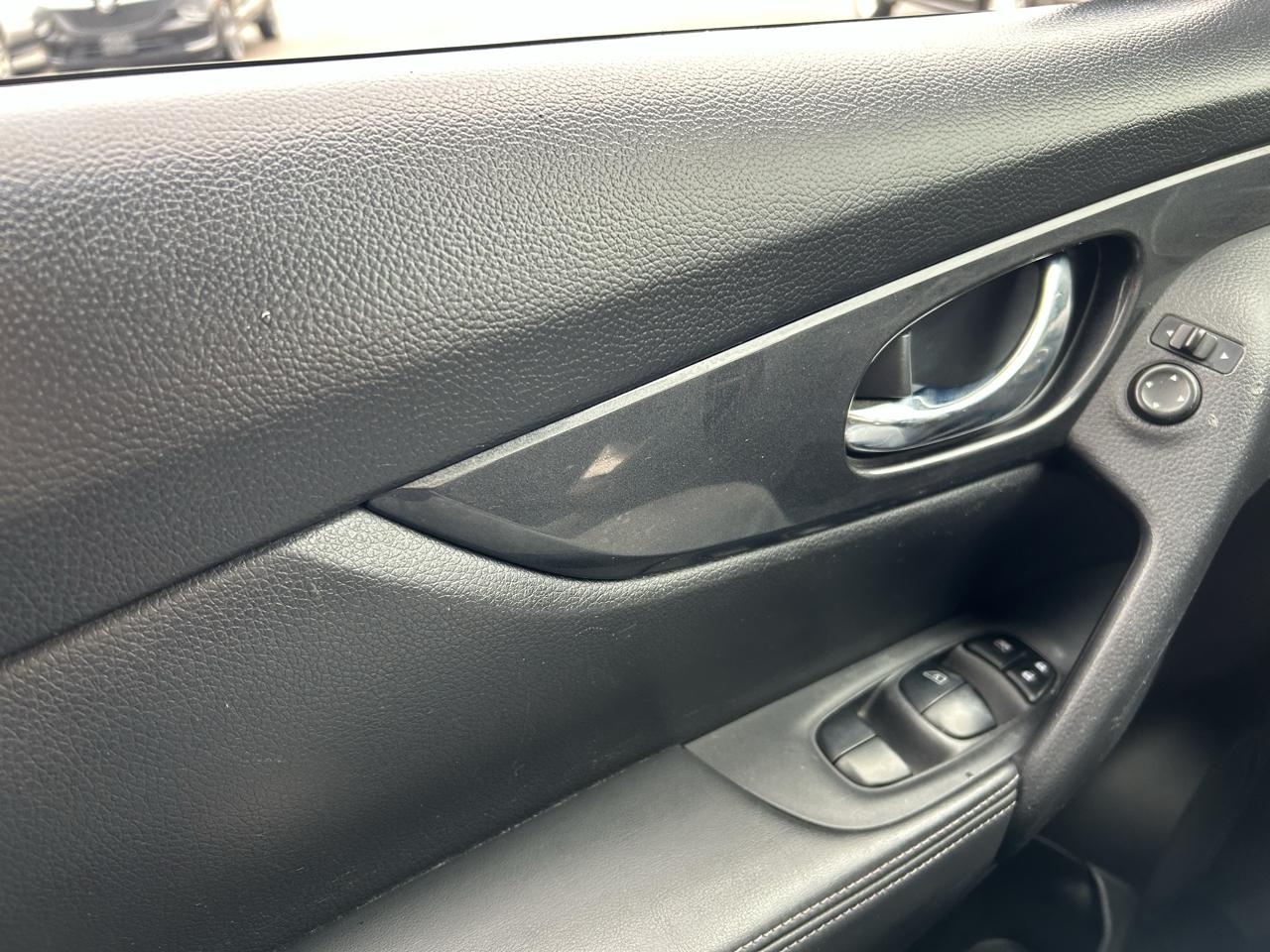 Nissan Rogue AWD SV 2017