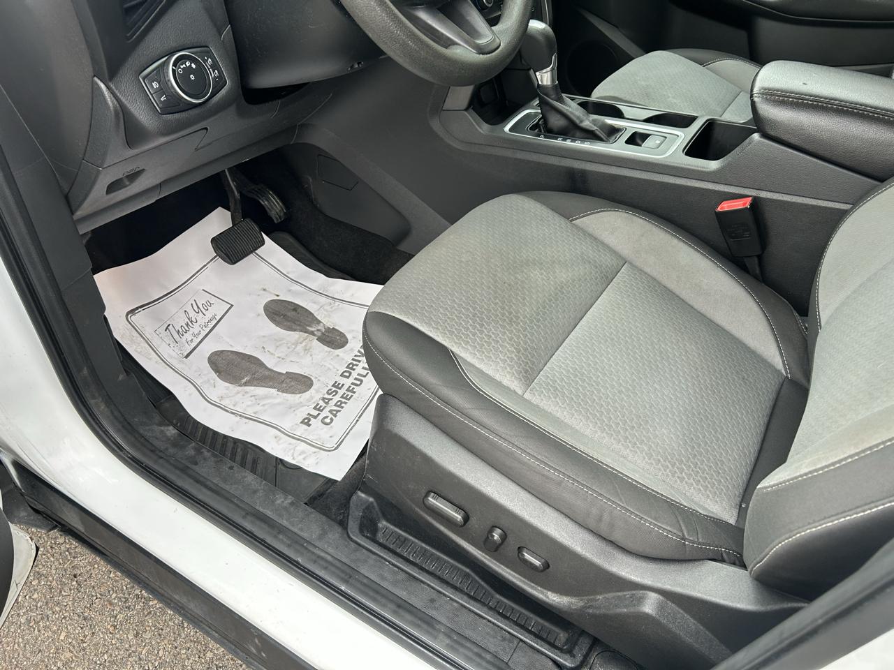 Ford Escape SE FWD 2017