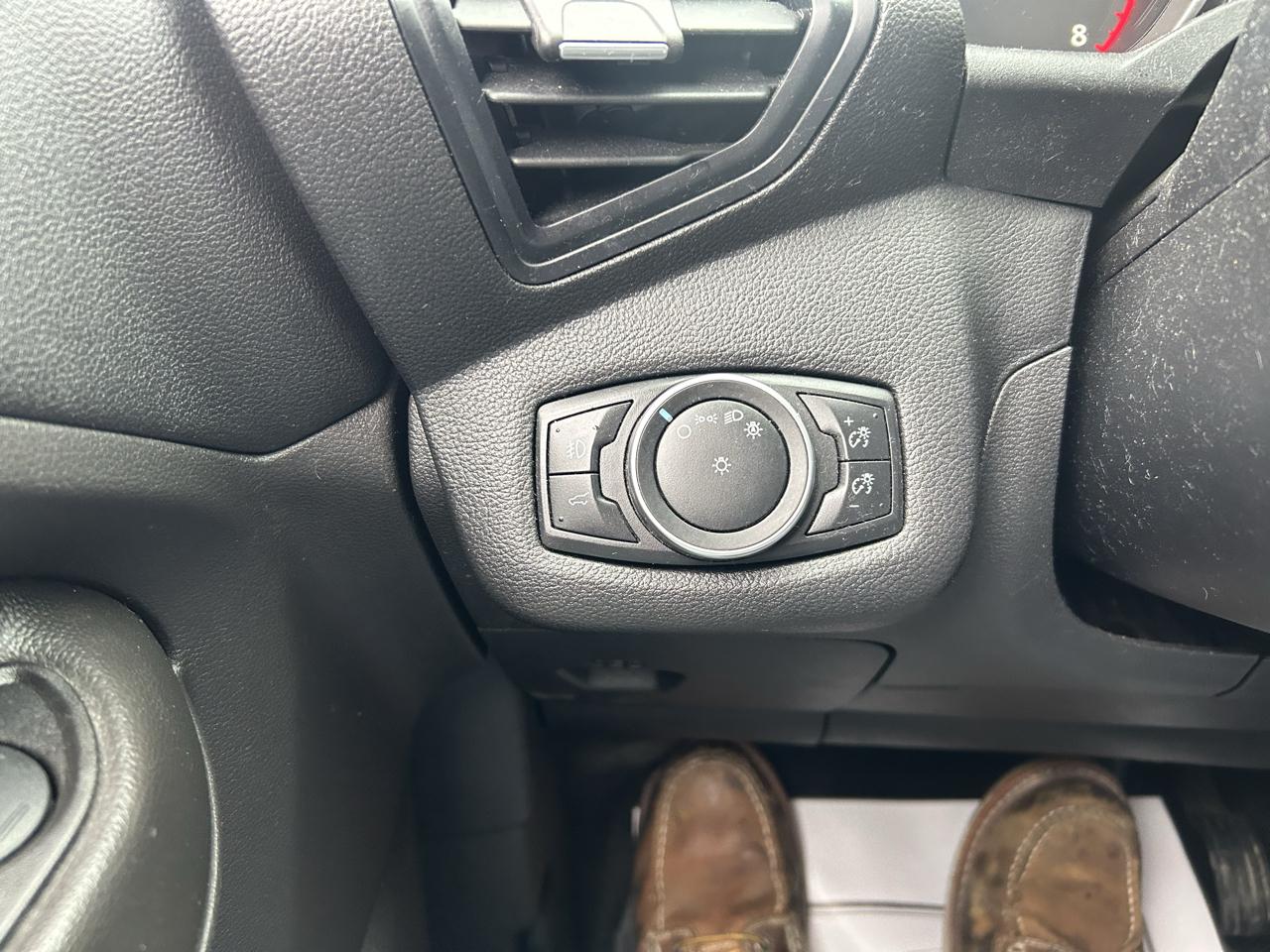 Ford Escape SE FWD 2017