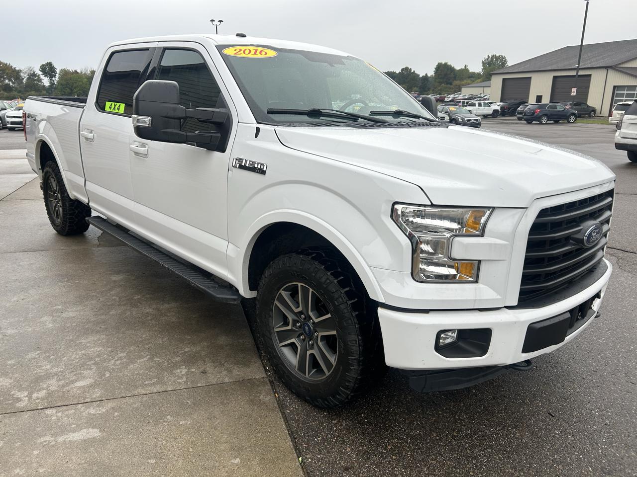 Ford F-150 4WD SuperCrew 145" XLT 2016