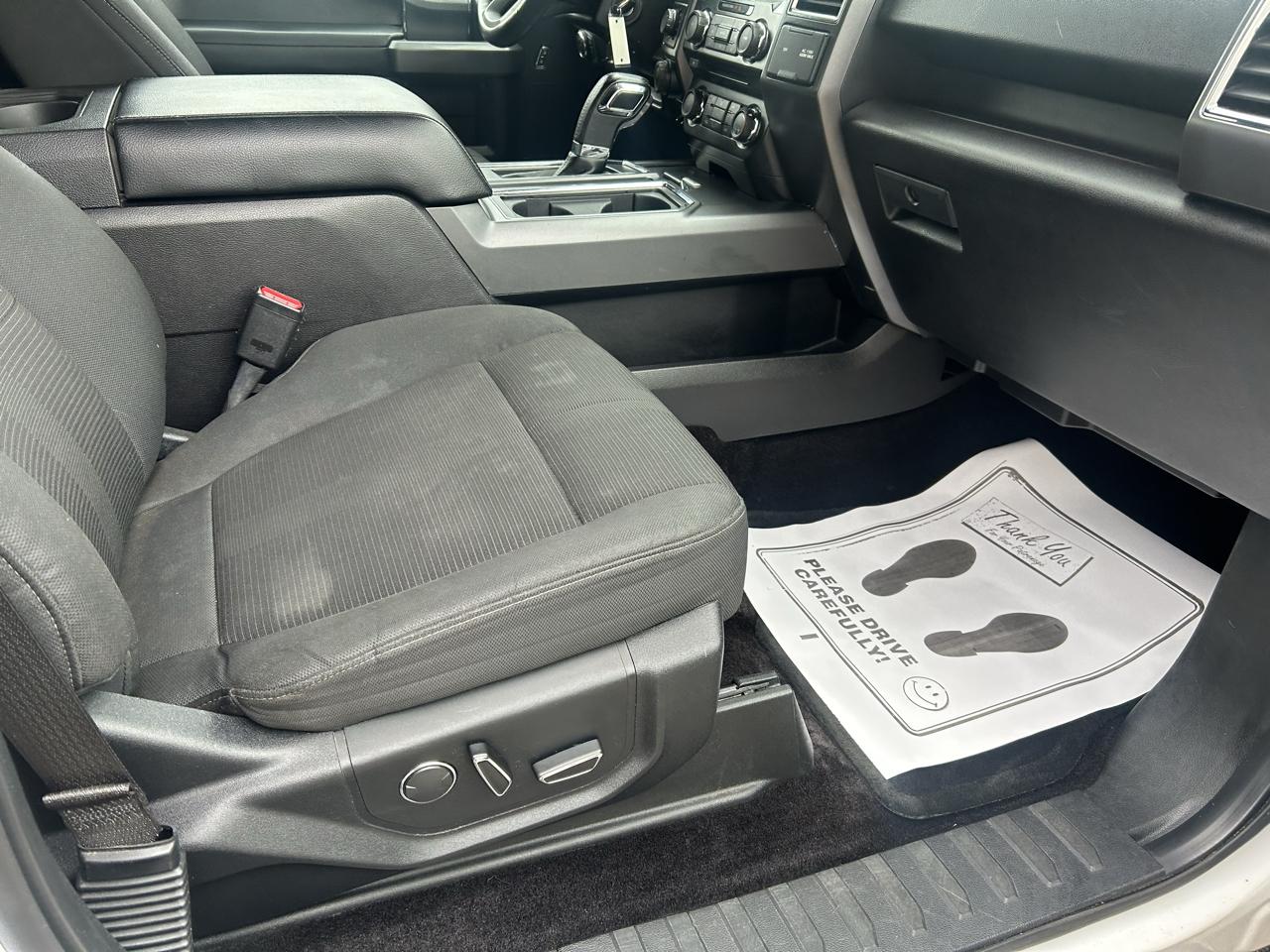 Ford F-150 4WD SuperCrew 145" XLT 2016