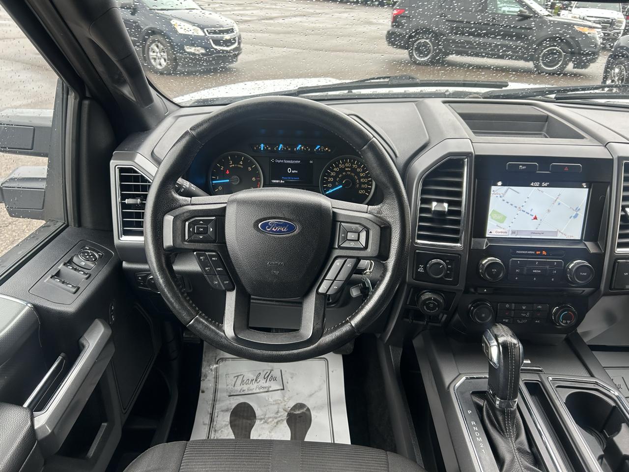 Ford F-150 4WD SuperCrew 145" XLT 2016