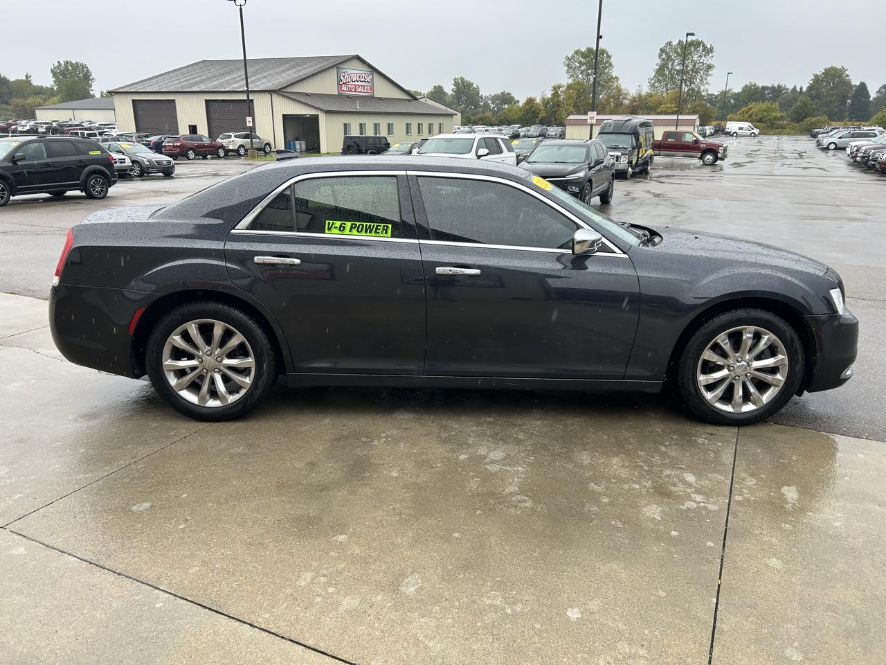 Chrysler 300 4dr Sdn Limited AWD 2016
