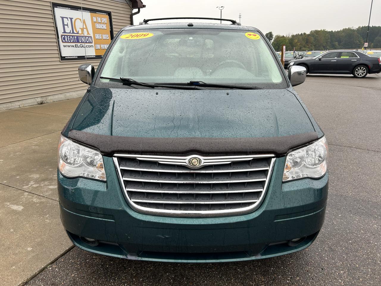 Chrysler Town & Country 4dr Wgn Touring 2009