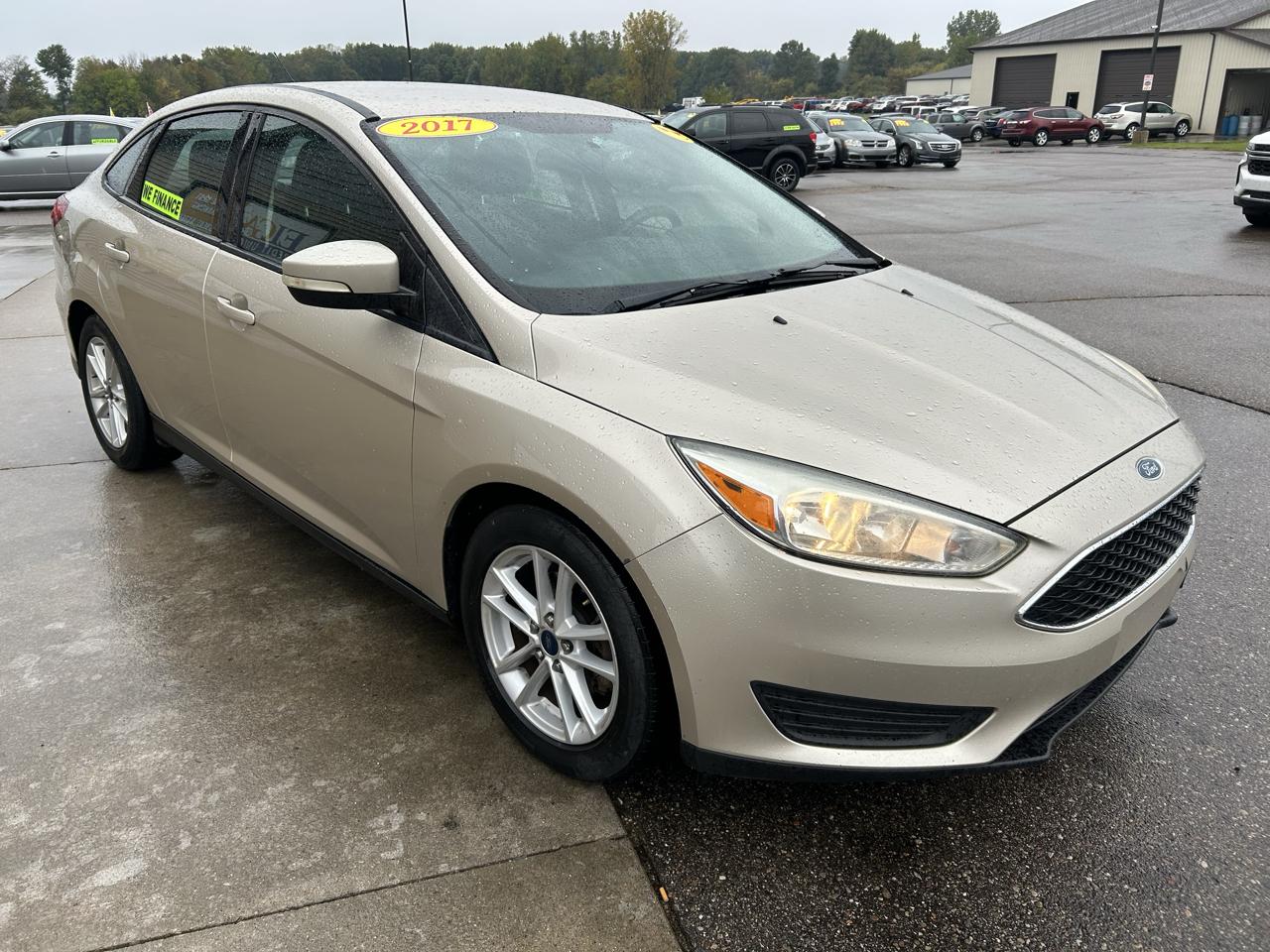 Ford Focus SE Sedan 2017