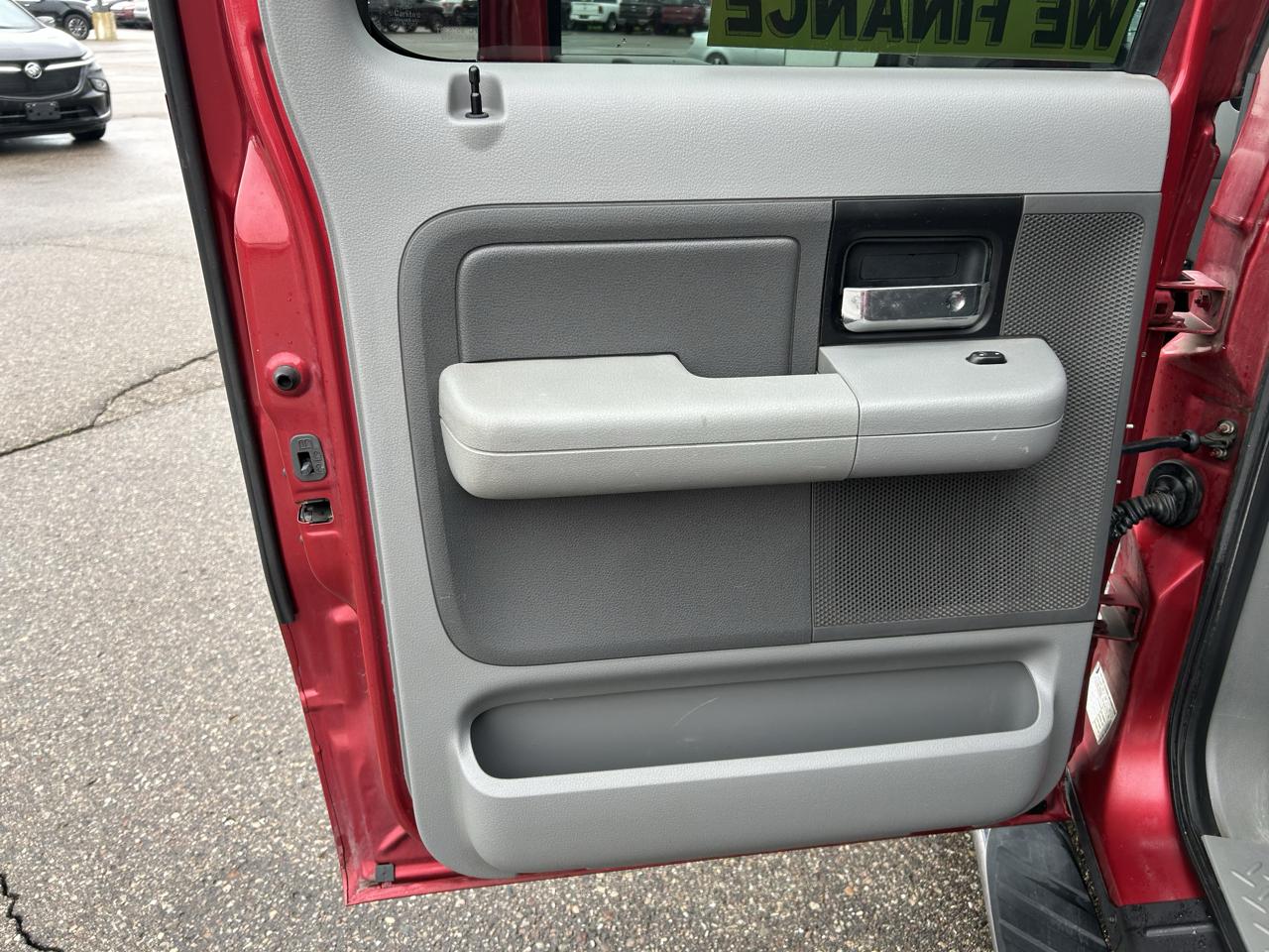 Ford F-150 2WD SuperCrew 139" XLT 2008
