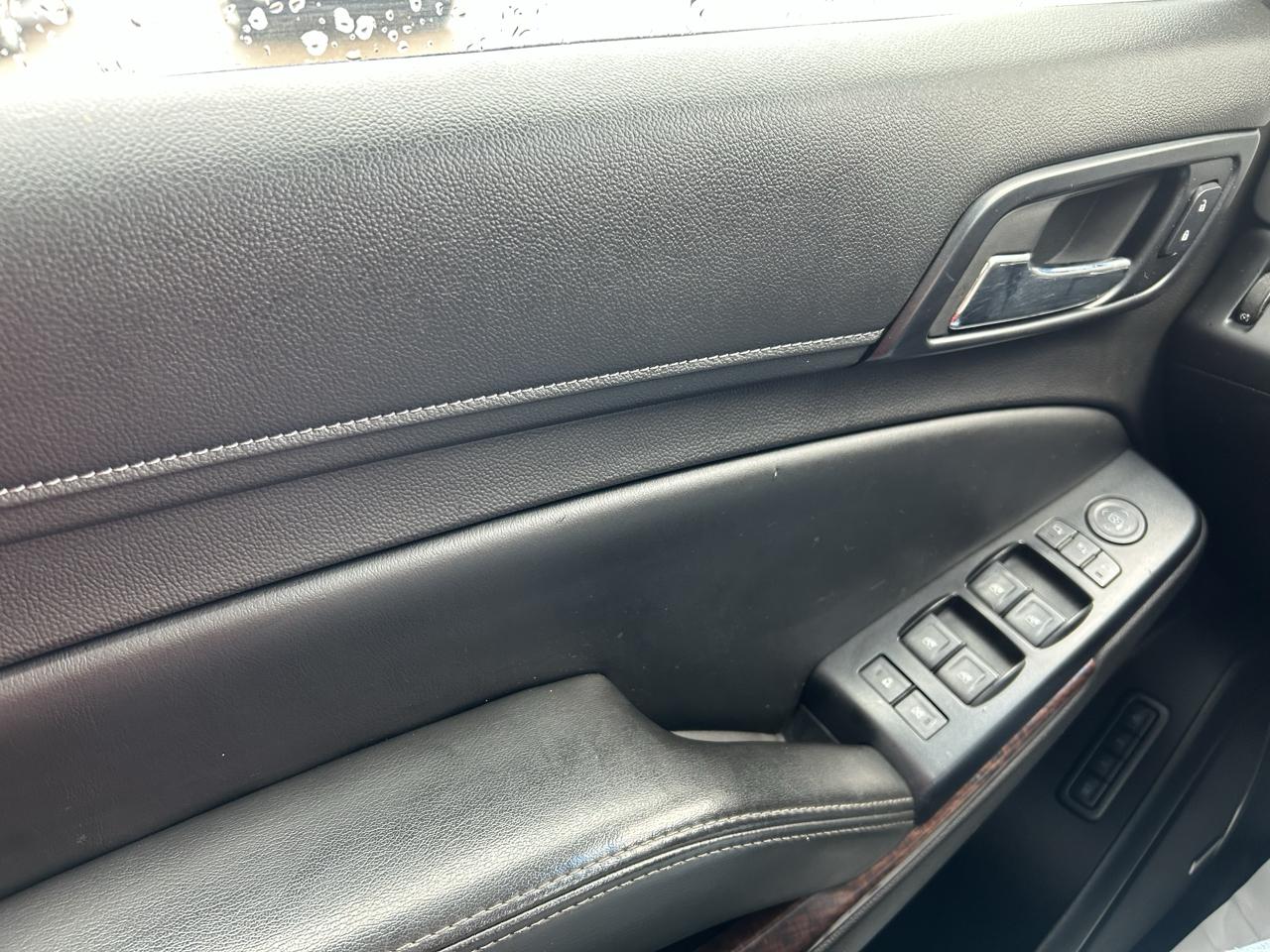 GMC Yukon 4WD 4dr SLT 2015