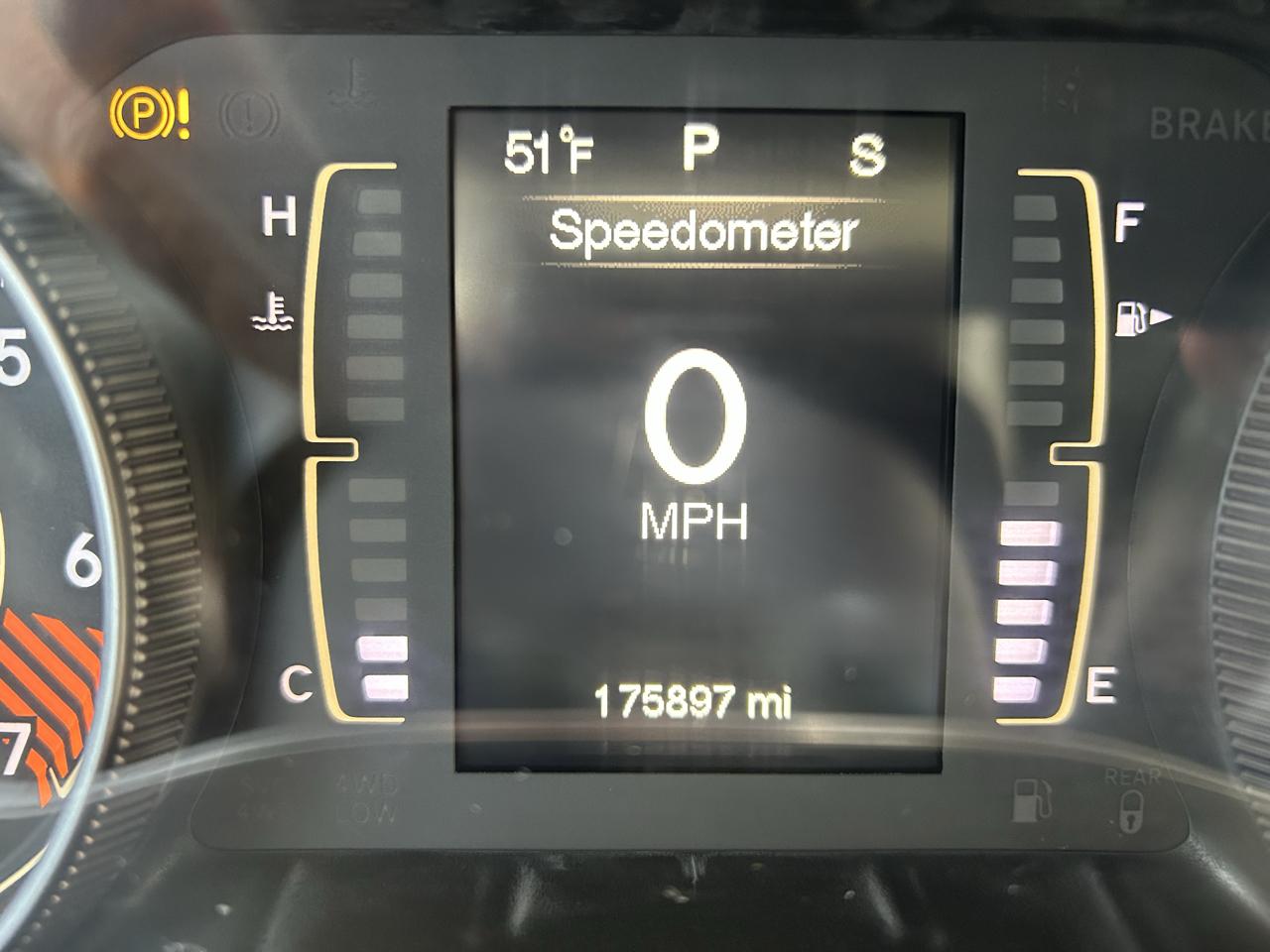 Jeep Cherokee 4WD 4dr Sport 2014