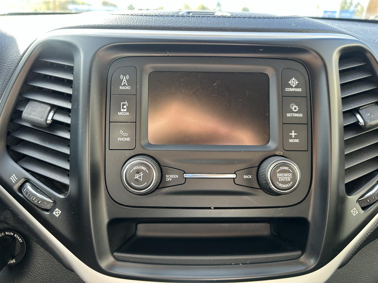 Jeep Cherokee 4WD 4dr Sport 2014