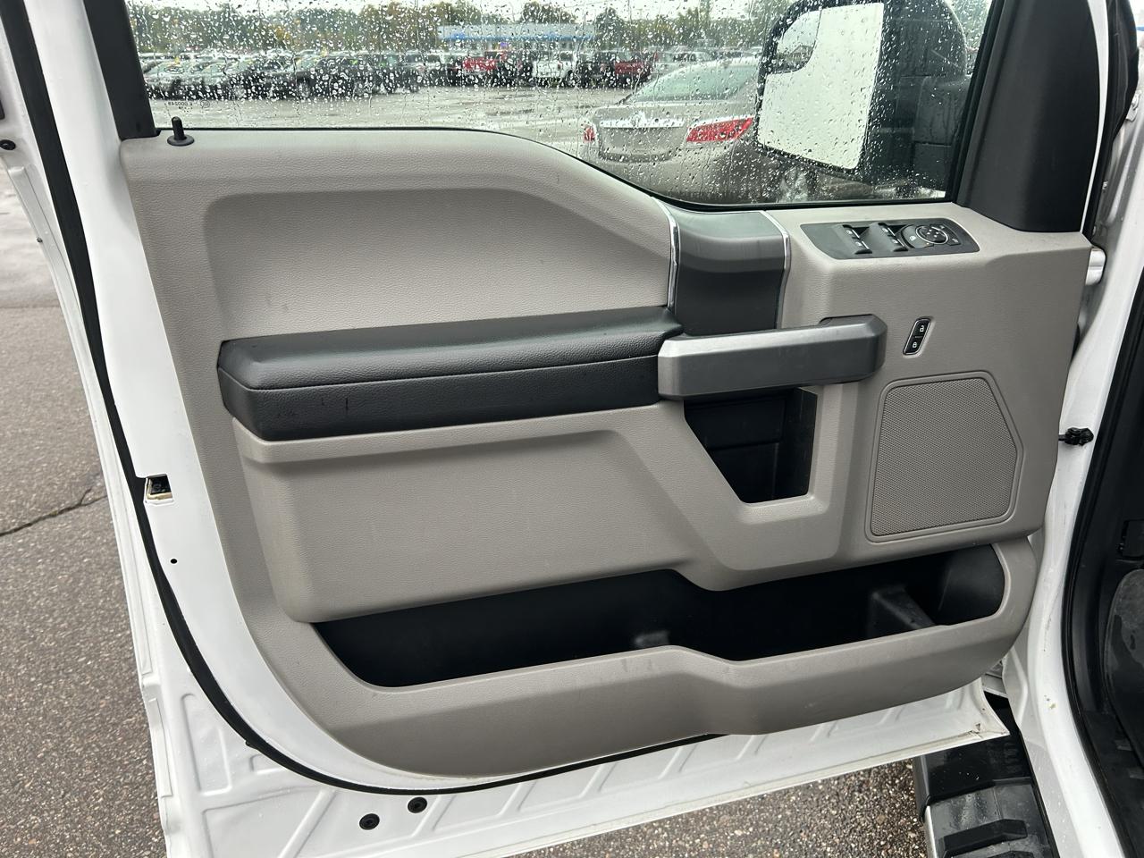 Ford F-150 XL 4WD SuperCrew 5.5' Box 2018