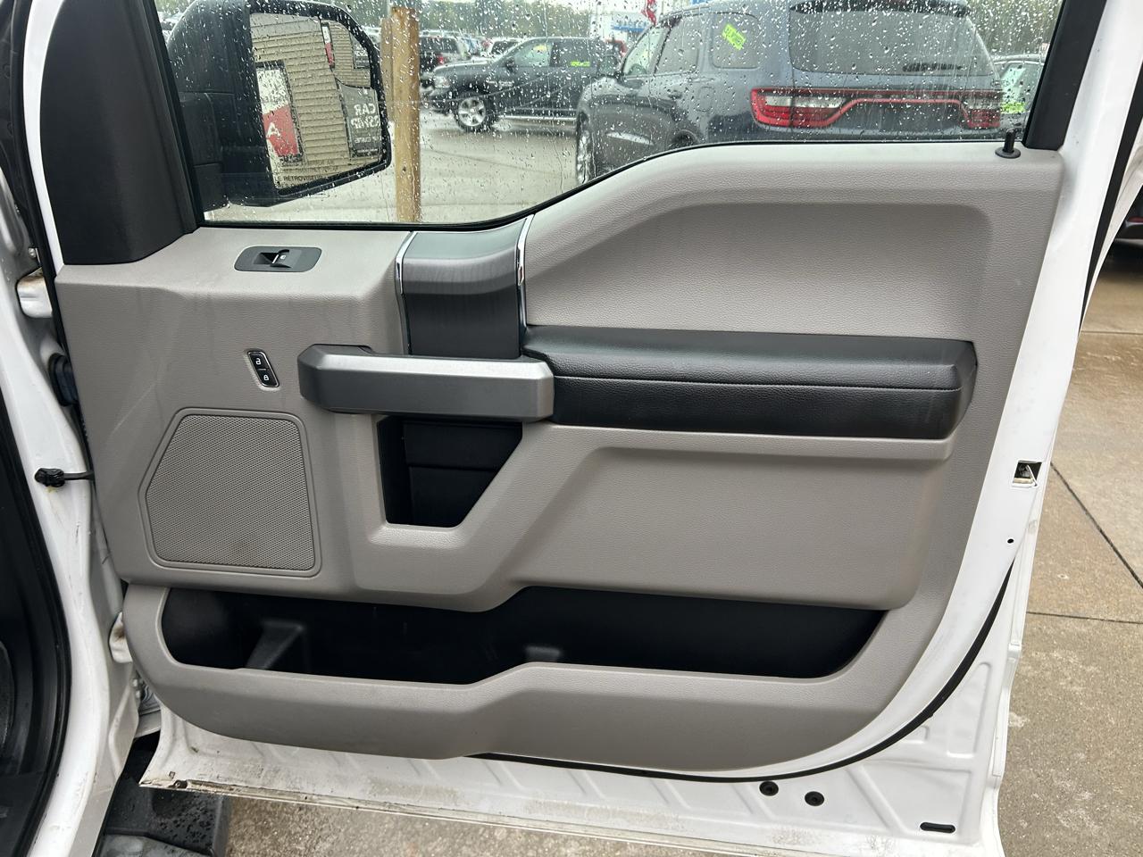 Ford F-150 XL 4WD SuperCrew 5.5' Box 2018